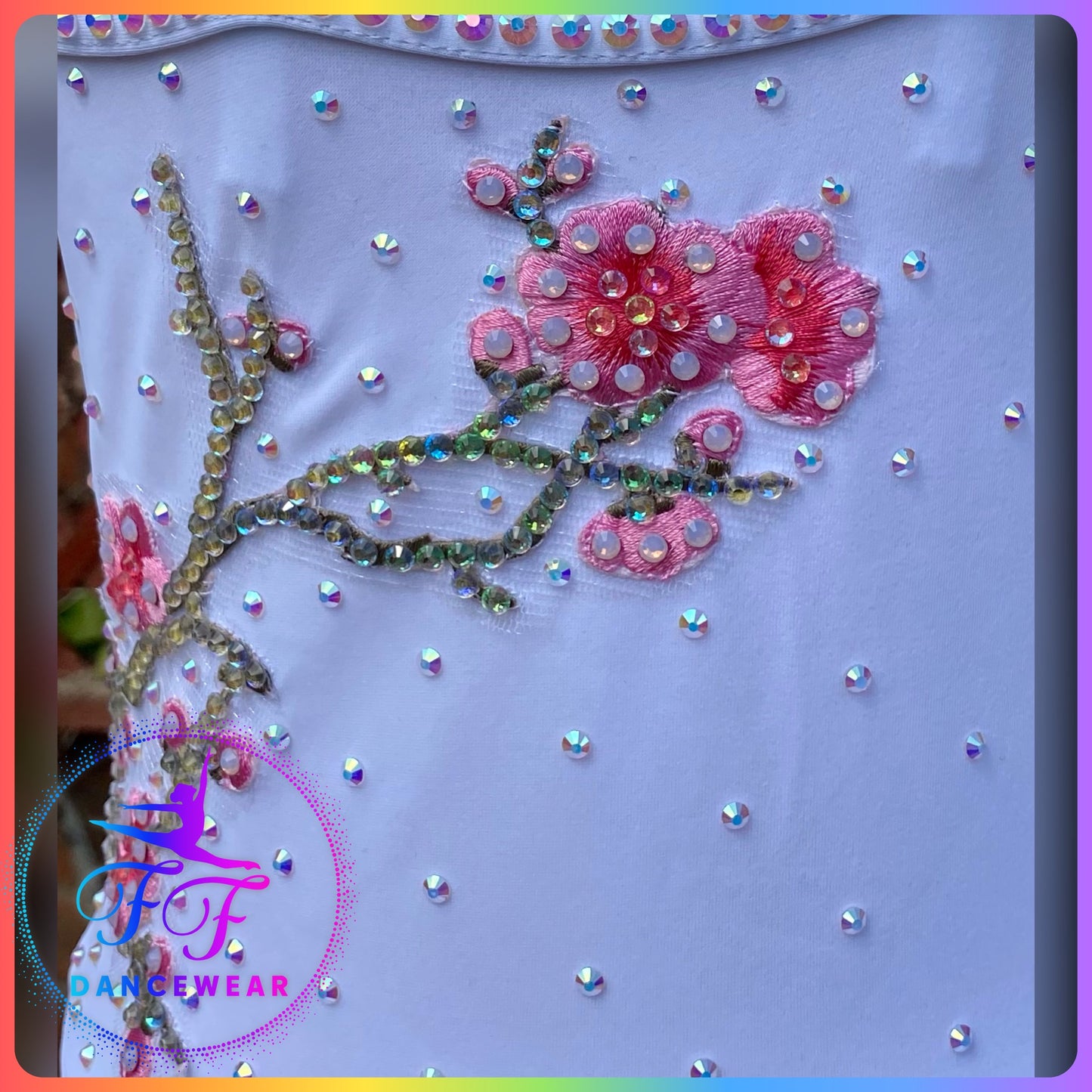 White Bespoke Stoned Lyrical / Contemporary Dance Costume (Size 1 - approx 7/8yrs)