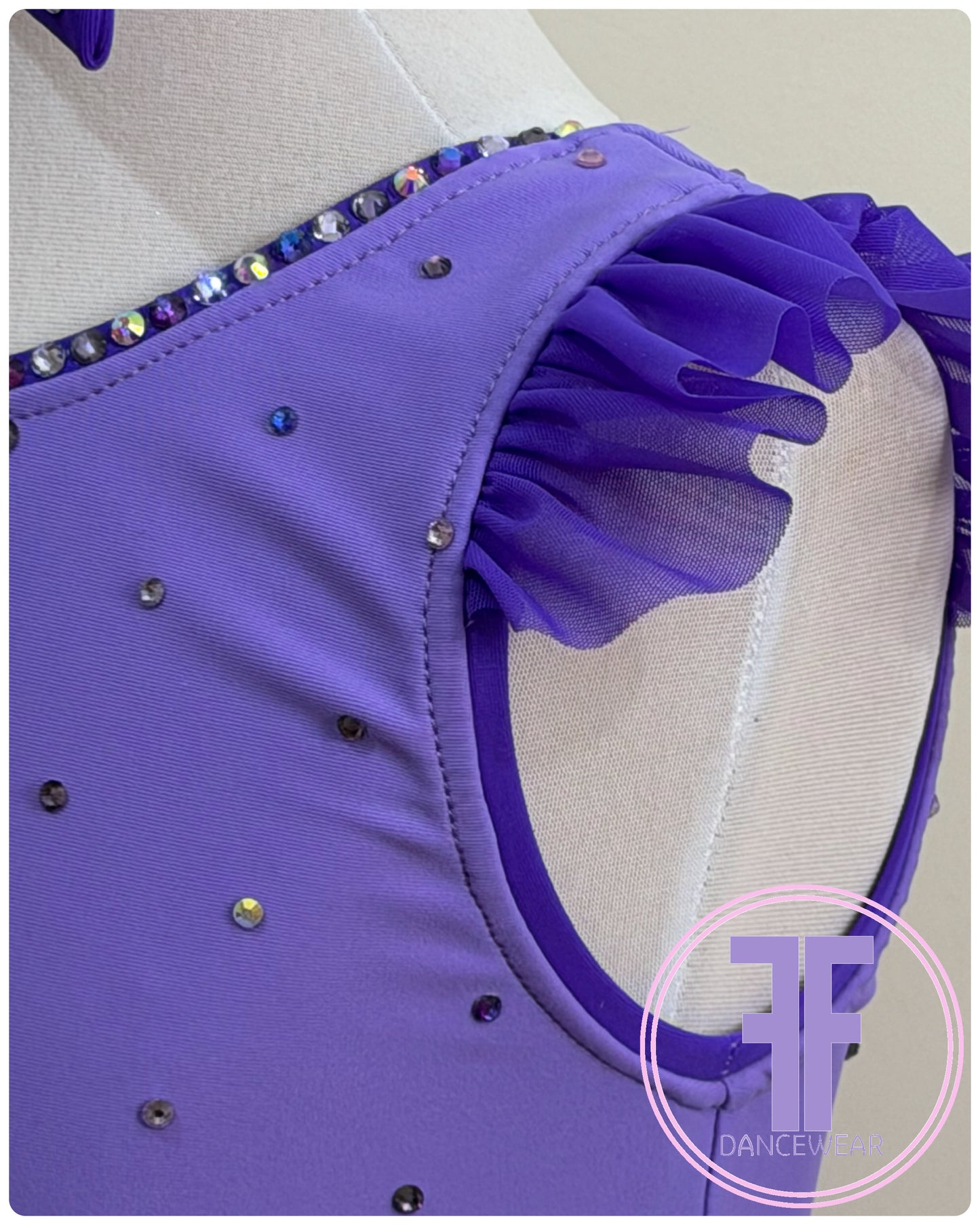 BESPOKE Lilac Stoned Modern / Jazz / Tap Dance Costume (5/6 yrs)